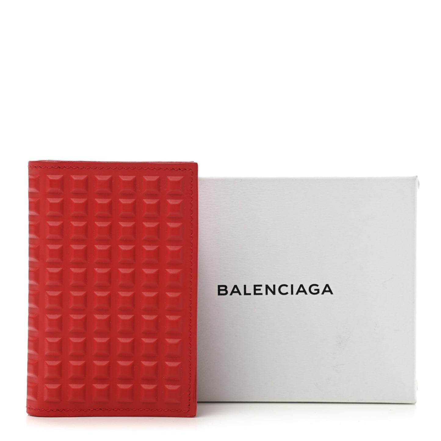 Calfskin Grid Embossed Passport Cover Rouge Vermillon