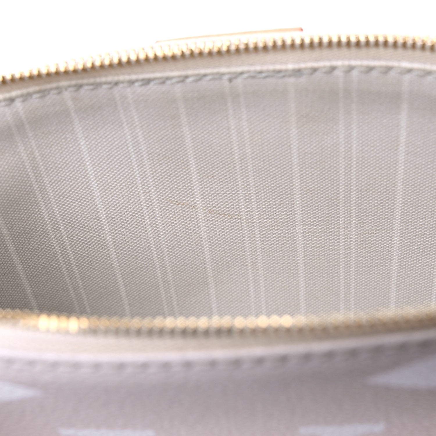 Louis Vuitton Monogram Giant By The Pool Multi Pochette Accessories Brume 12 of 13