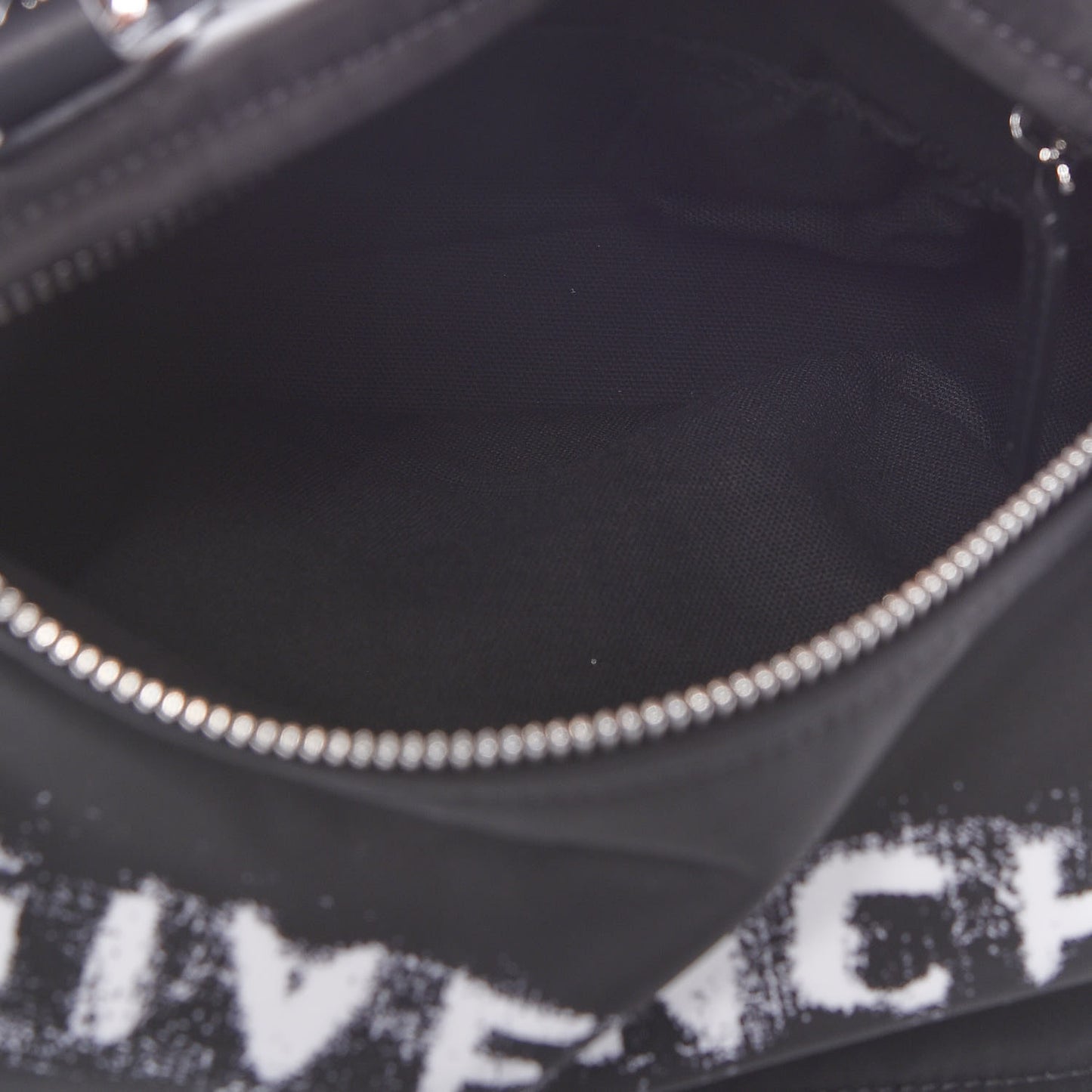 Nylon 4G Small Pandora Black