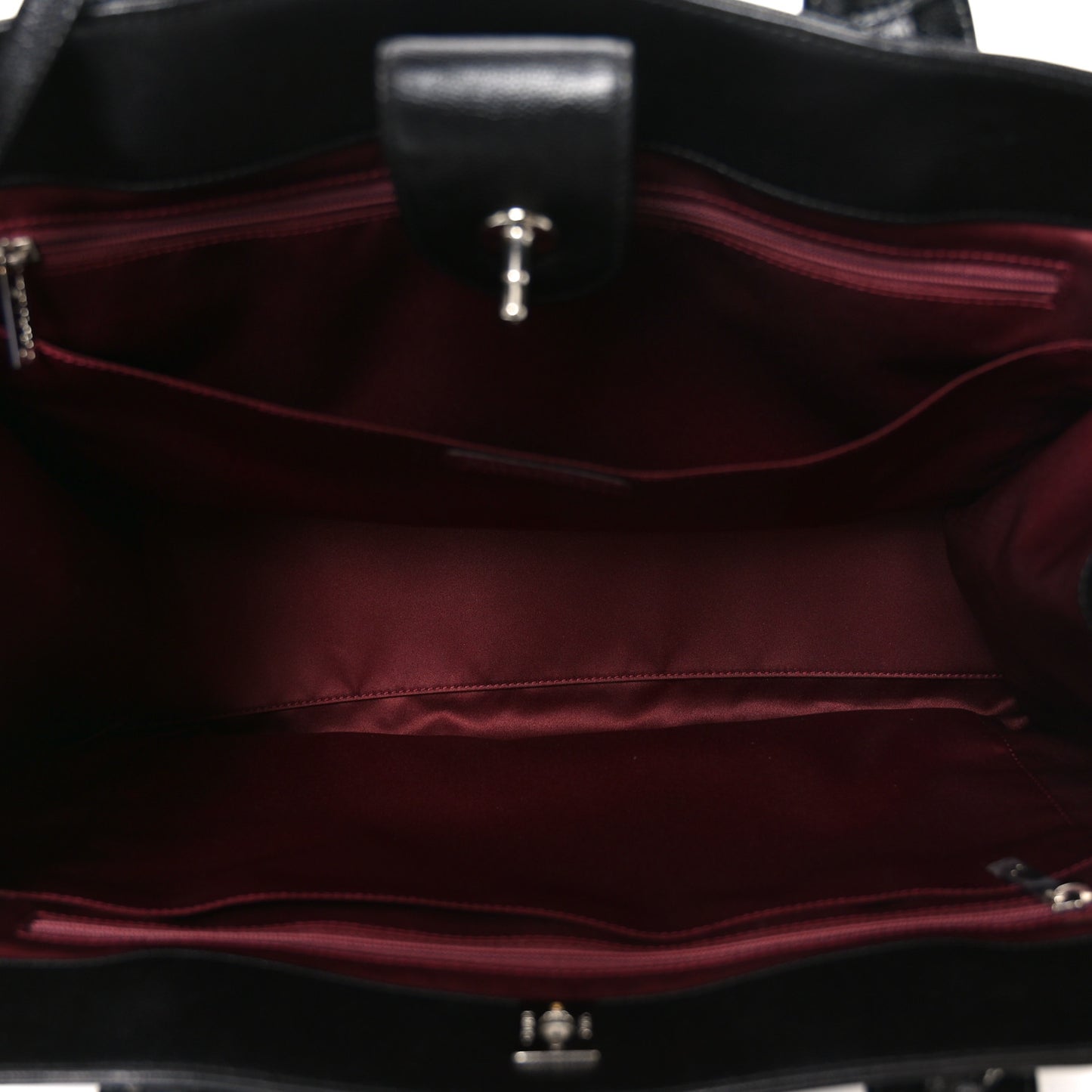 Caviar Medium Cerf Executive Shopper Tote Black