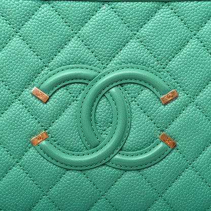 Chanel Caviar Quilted Medium CC Filigree Vanity Case Green 16 of 22