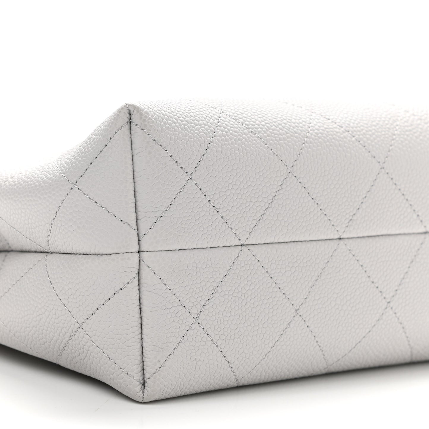 Caviar Quilted City Walk Hobo Light Grey