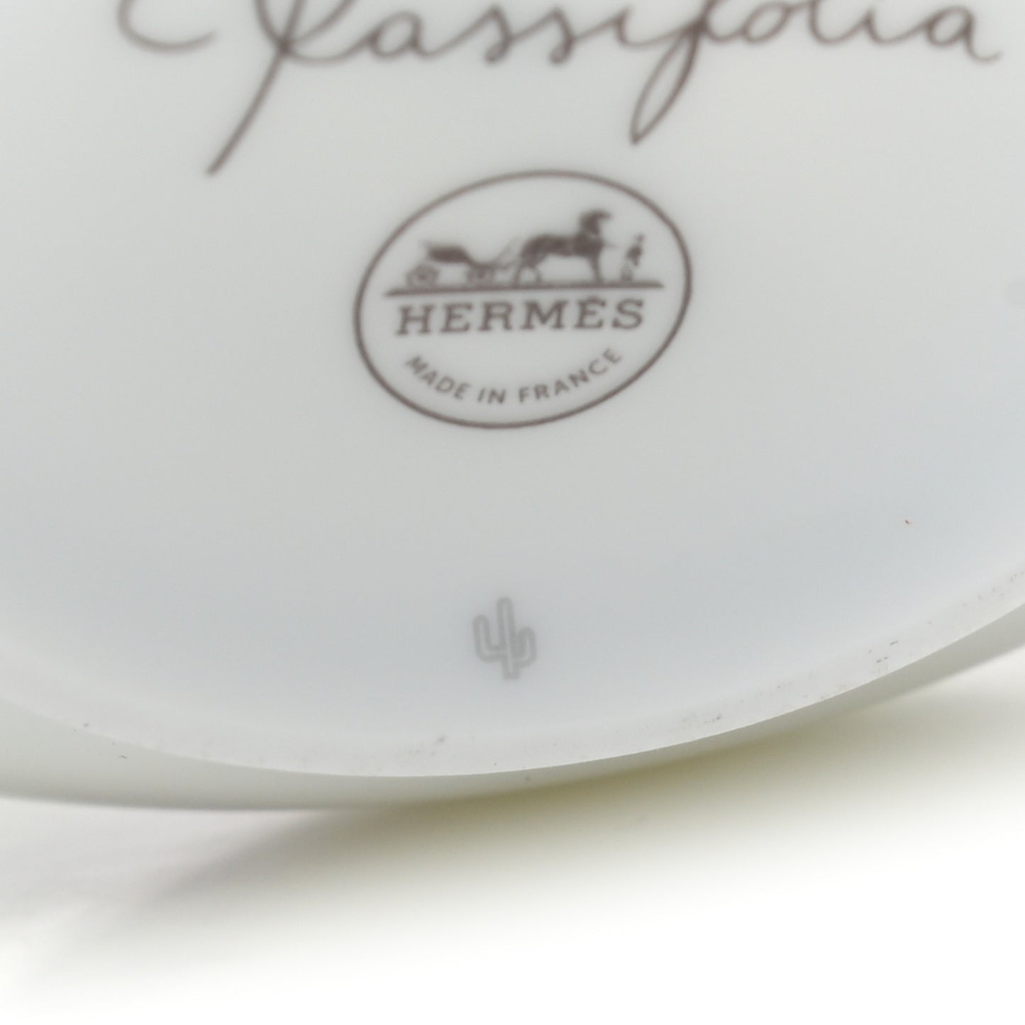 Porcelain Medium Passifolia Bowl