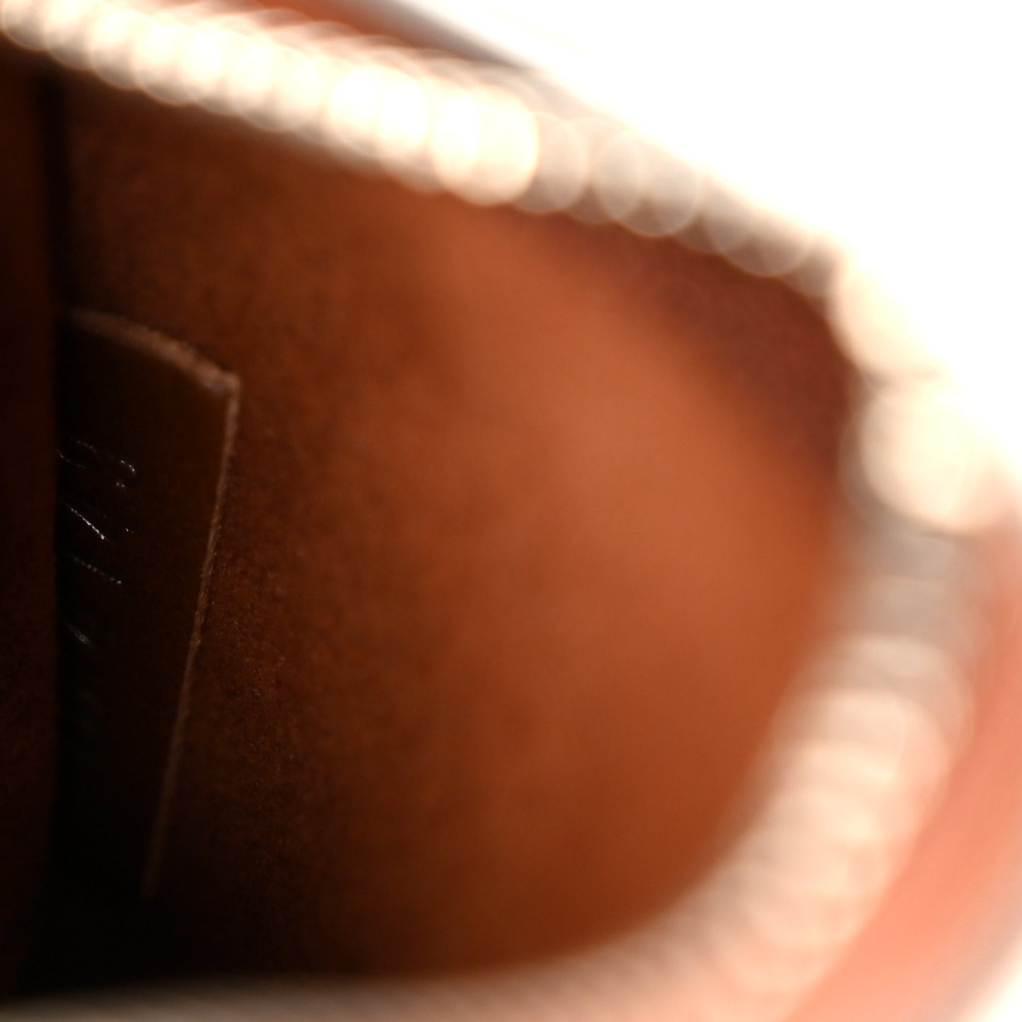Calfskin Hina PM Pochette Pumpkin