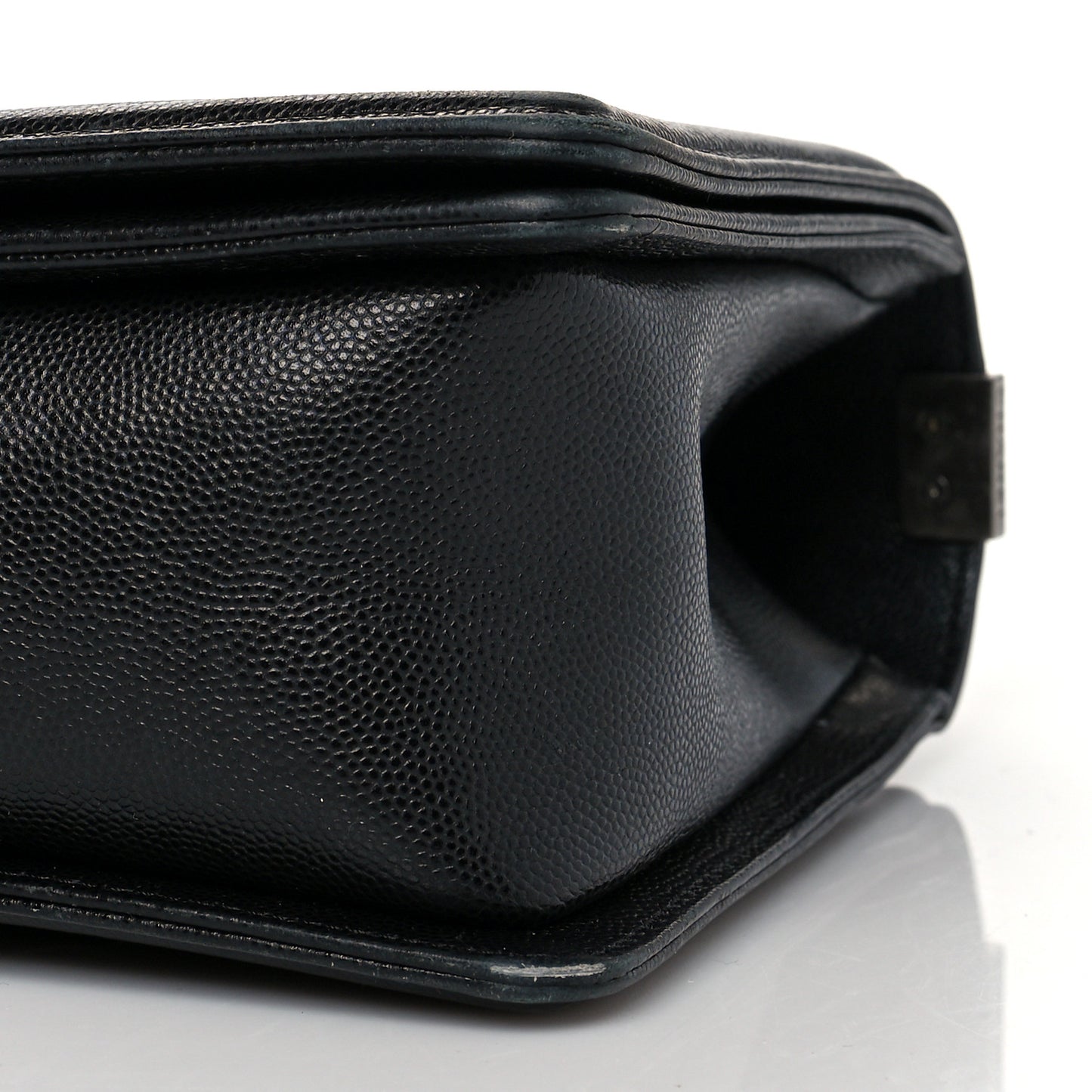 Caviar Quilted New Medium Boy Flap Black
