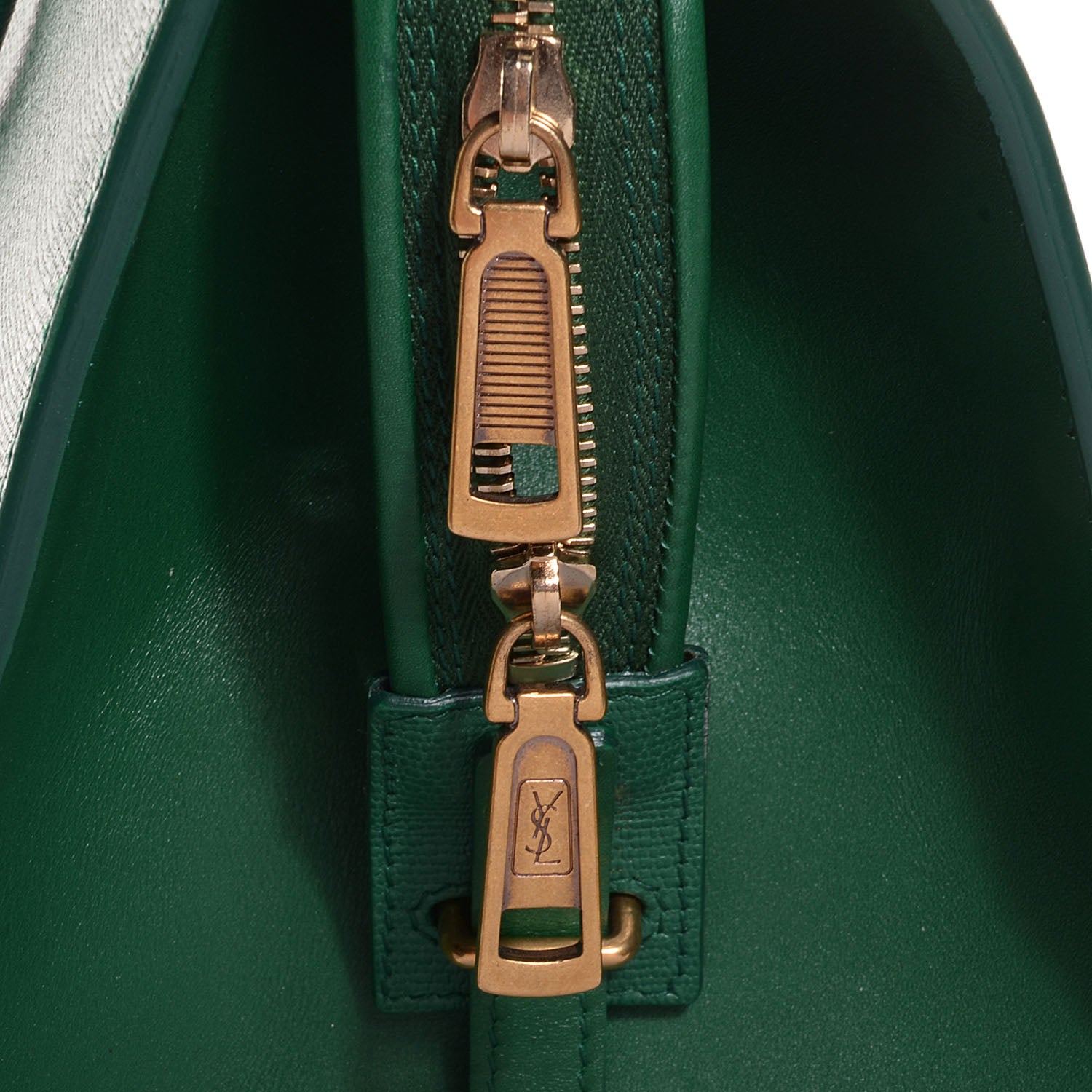 Saint Laurent Textured Leather Large Cabas ChYc Dark Green 8 of 8