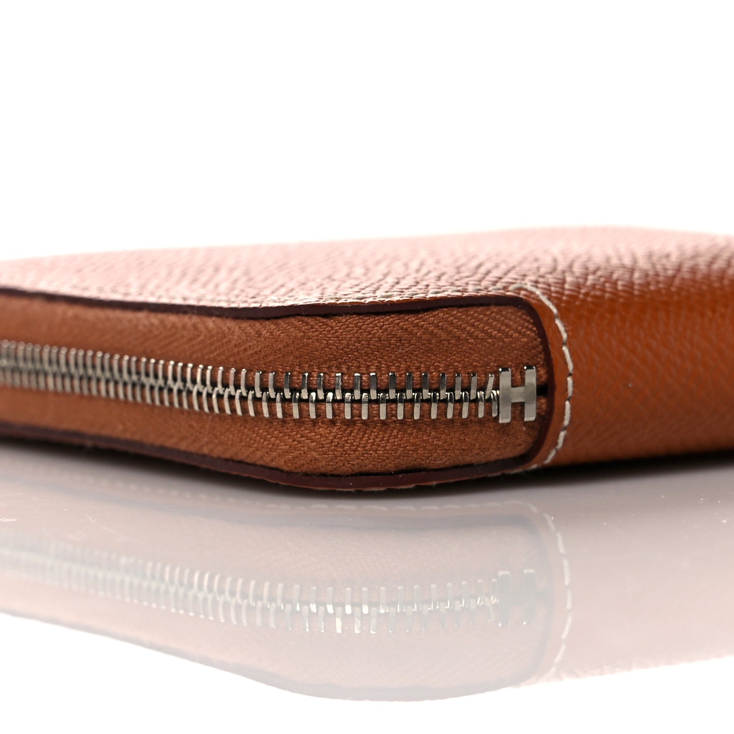 Epsom Silk'in Compact Wallet Gold