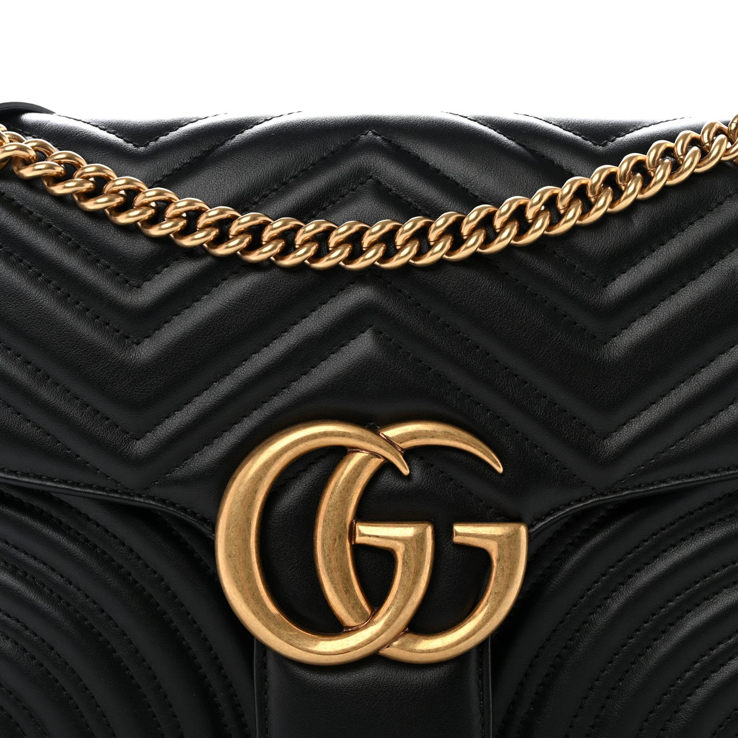 Calfskin Matelasse Medium GG Marmont Shoulder Bag Black