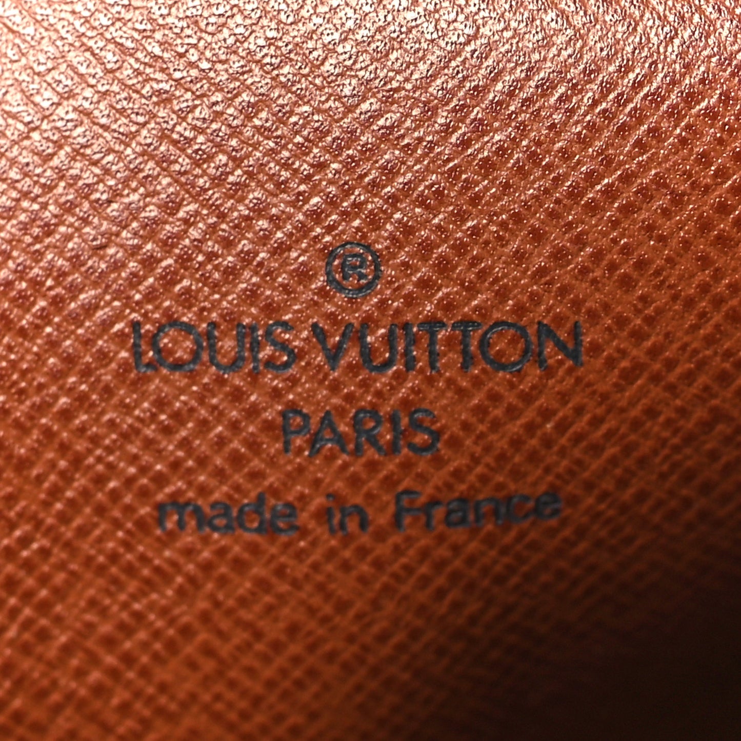 Monogram Amazone