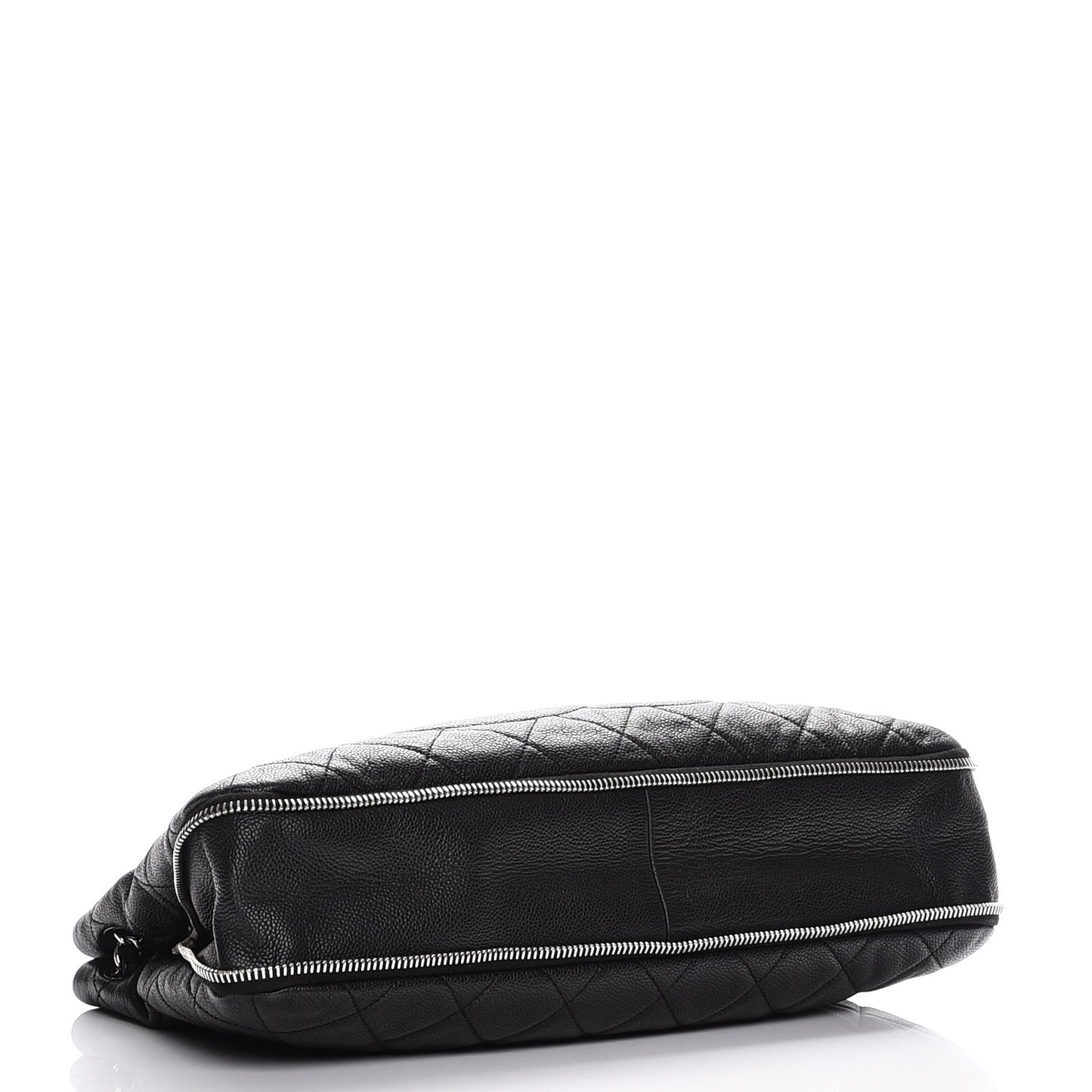 Caviar Quilted Expandable Zip Shoulder Bag Black