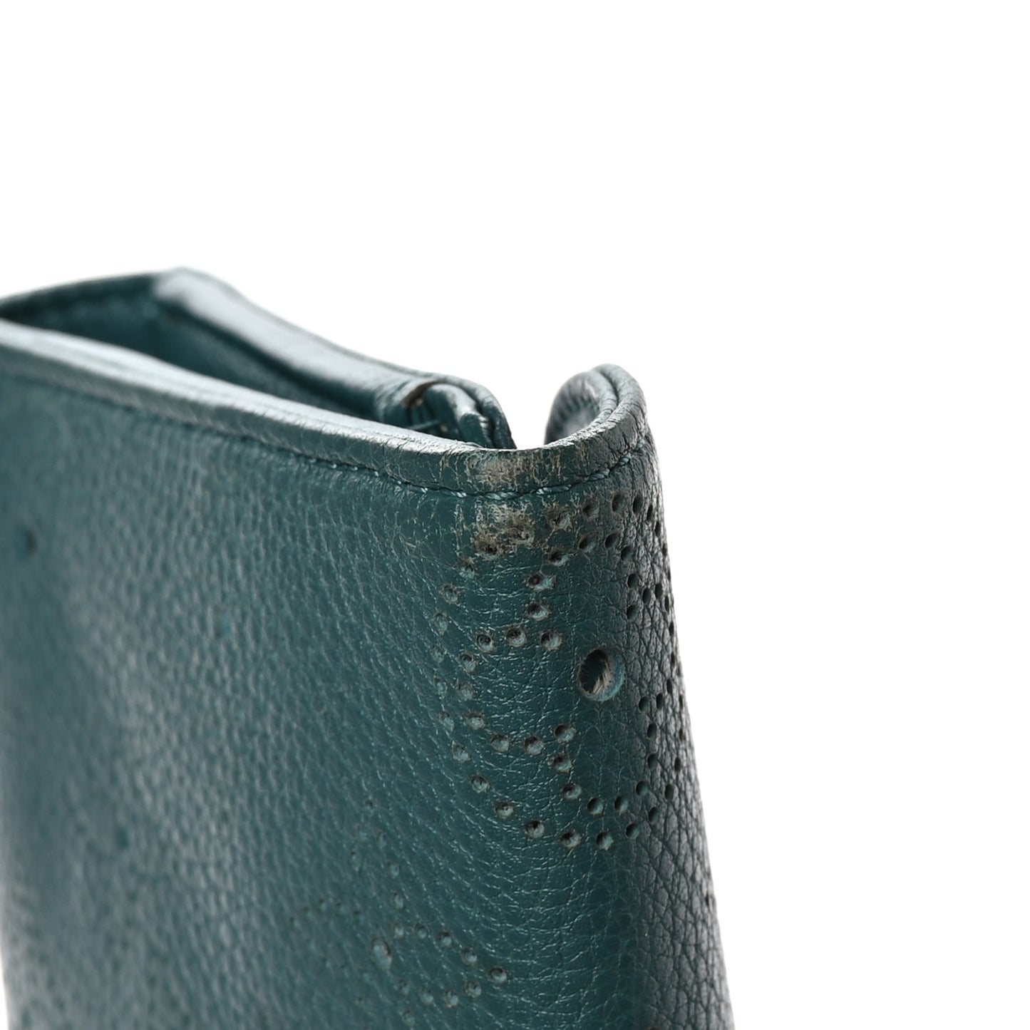 LOUIS VUITTON Mahina Amelia Wallet Lagon