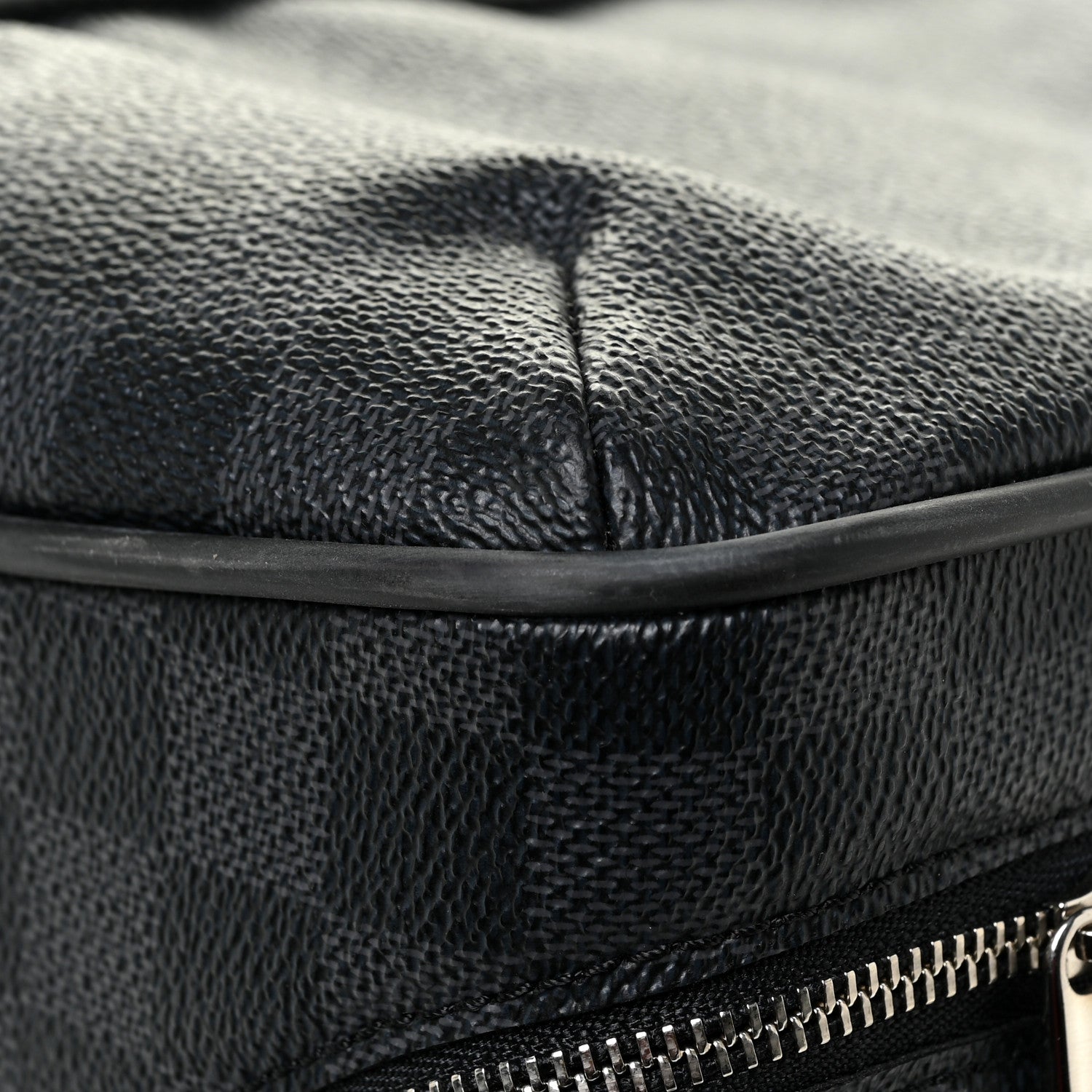 Louis Vuitton Damier Graphite Neo Eole 65 14 of 21
