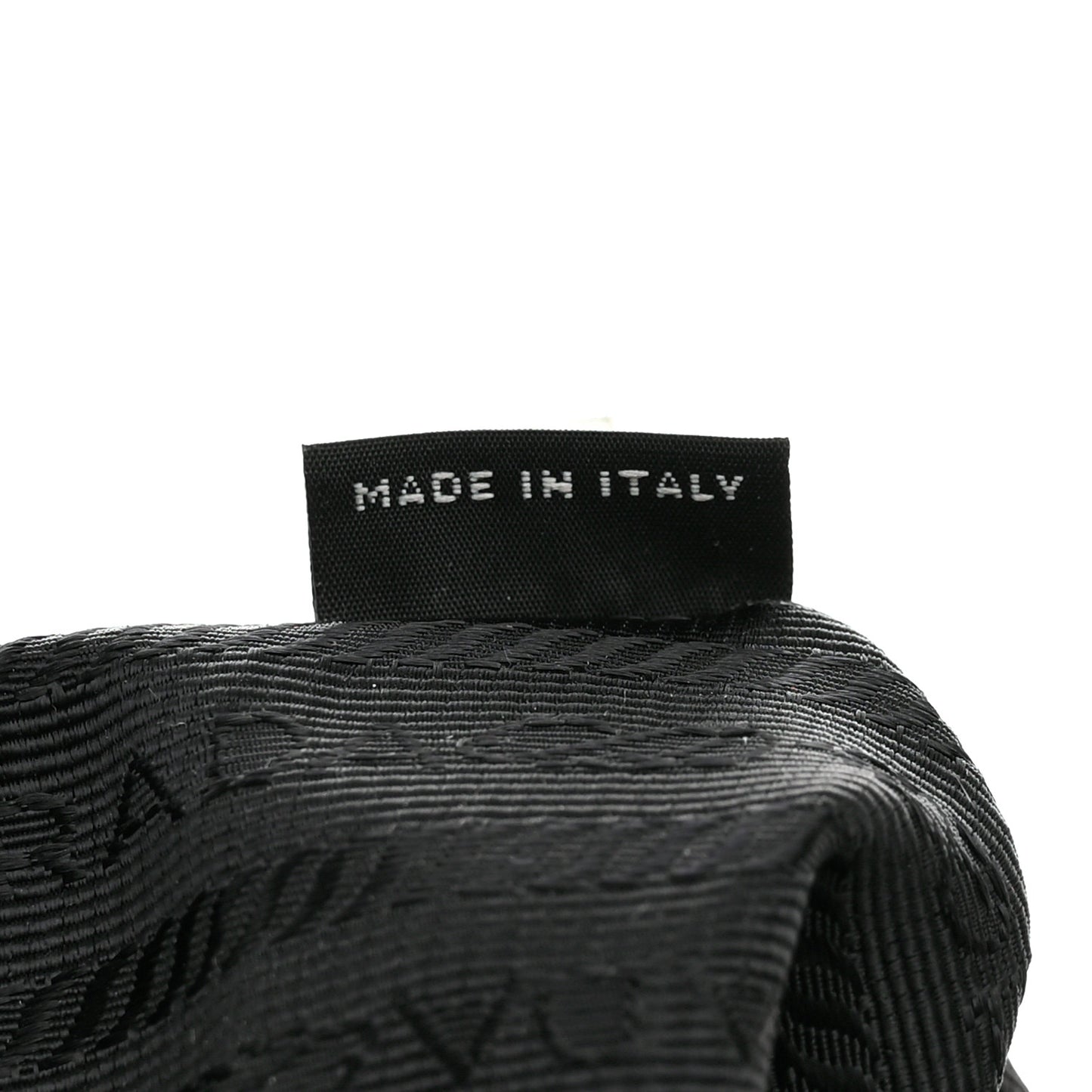 Saffiano Lux Re-Edition 2005 Shoulder Bag Smeraldo