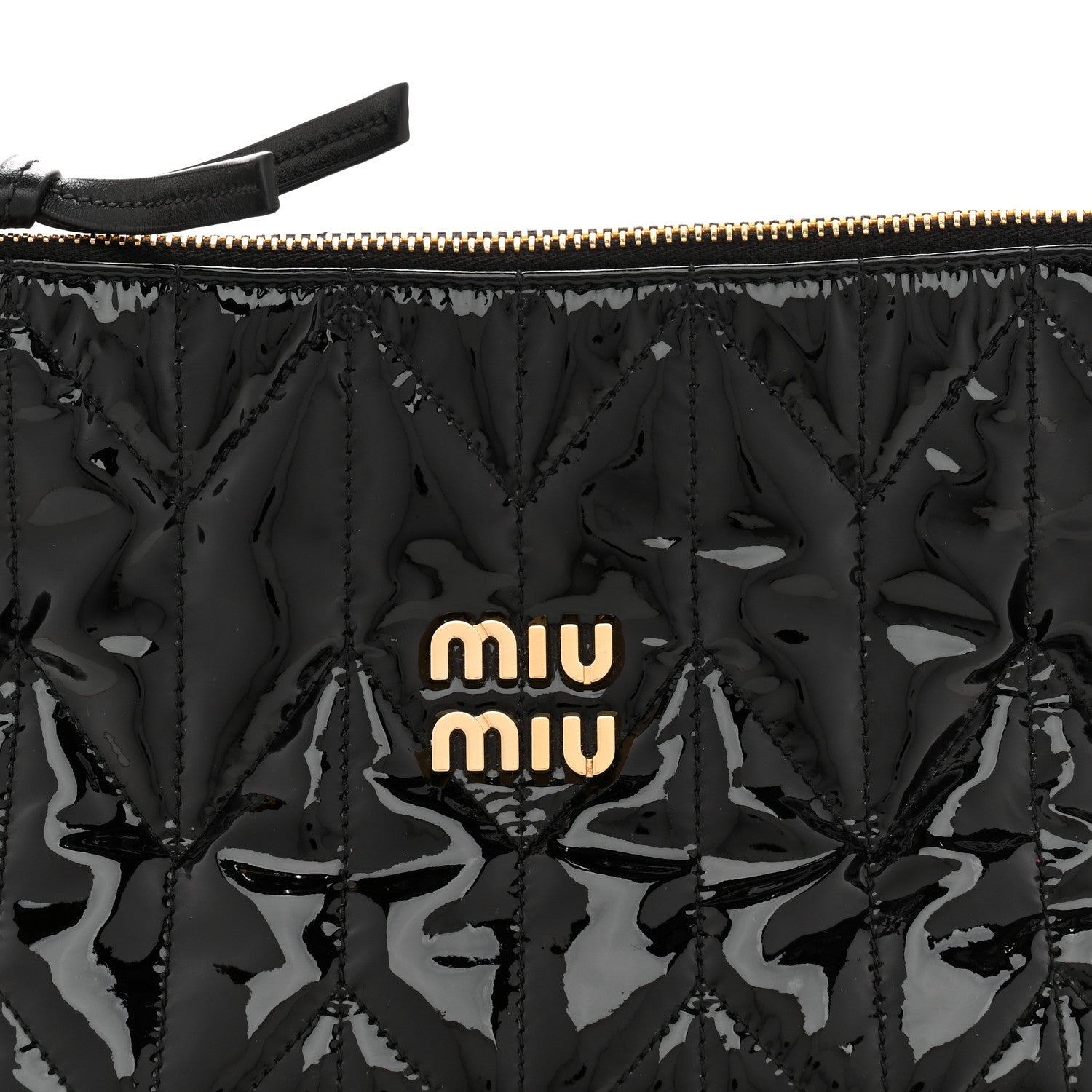 MIUMIU ダメージ加工シアーカットソー　ロゴラベル　y2k Miu Miu Vernice Trapunto Quilted Mini Spirit Ciré Bag Black