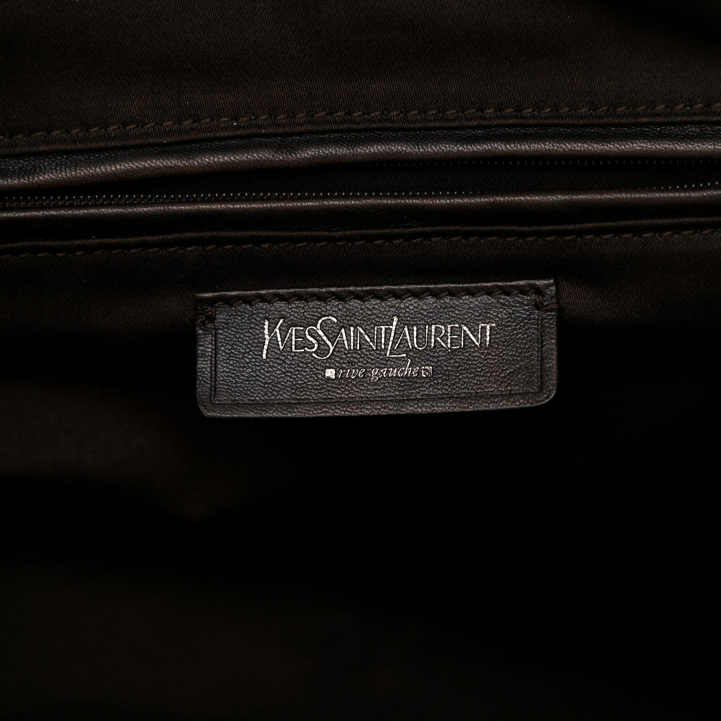 Textured Patent Medium Easy Sac Taupe