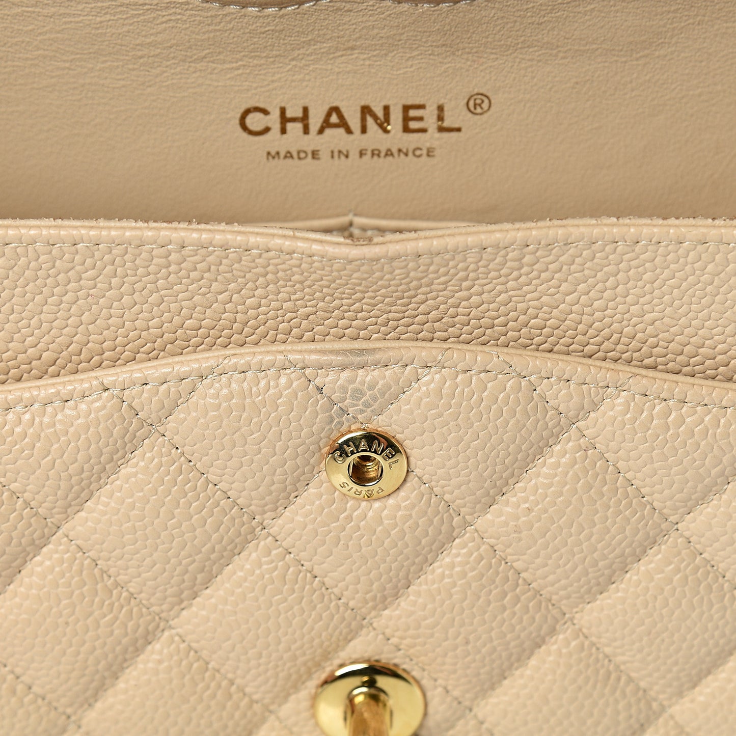 Caviar Quilted Medium Double Flap Beige