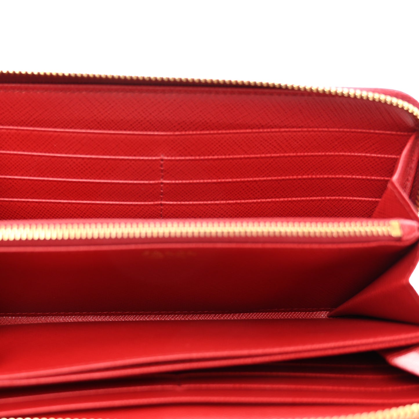 Saffiano Metal Zip Around Wallet Fuoco