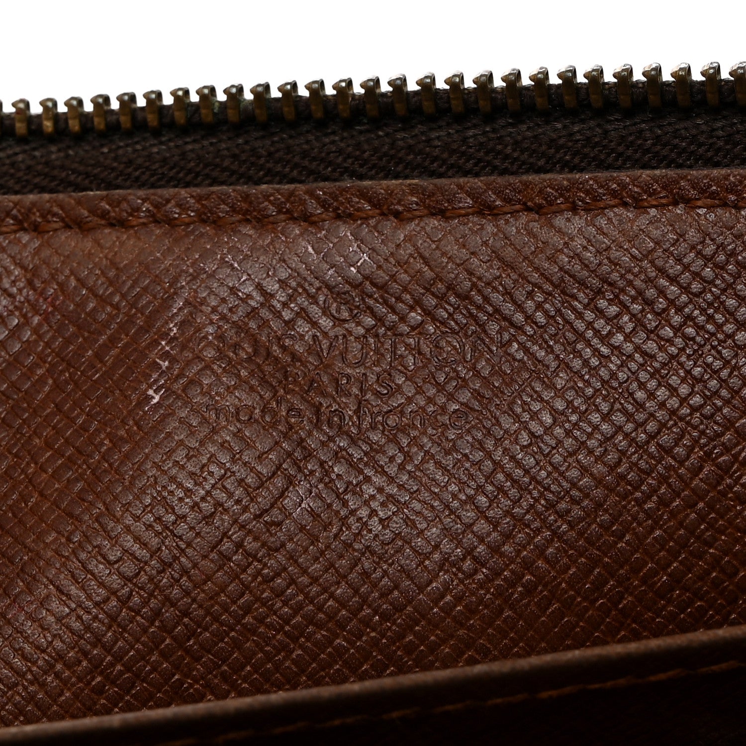 Louis Vuitton Monogram Compact Tour Toiletry Pouch 6 of 8