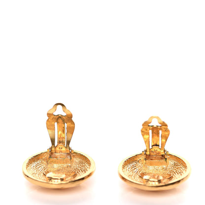Chanel Round Quilted CC Clip On Earrings Gold 3 of 5