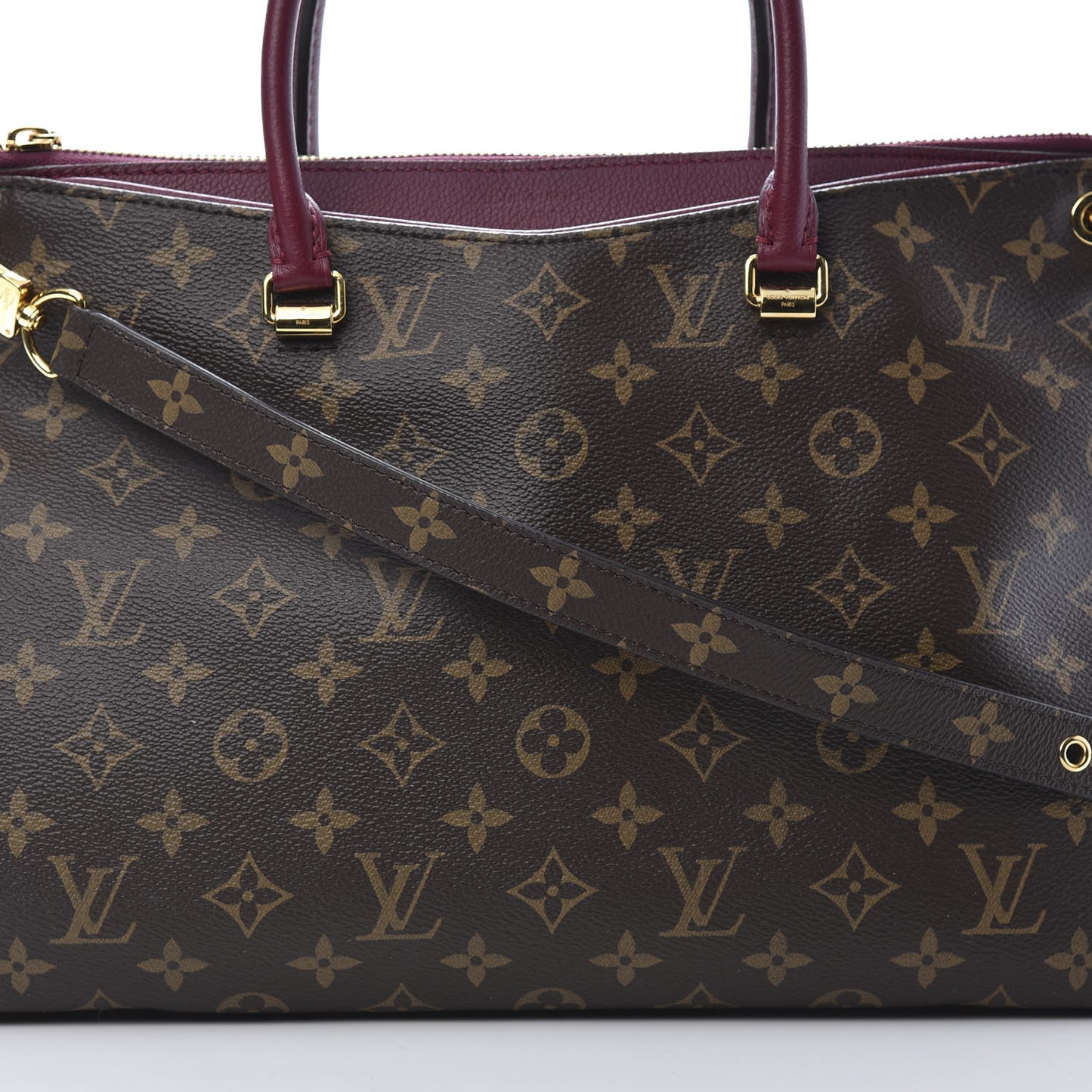 Monogram Pallas Raisin