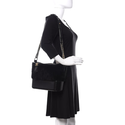 Chanel Shearling Medium Gabrielle Hobo Black 2 of 10
