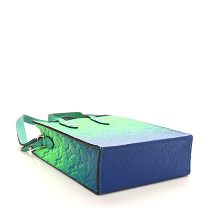 Louis Vuitton Taurillon Illusion Sac Plat XS Bleu Vert 4 of 9