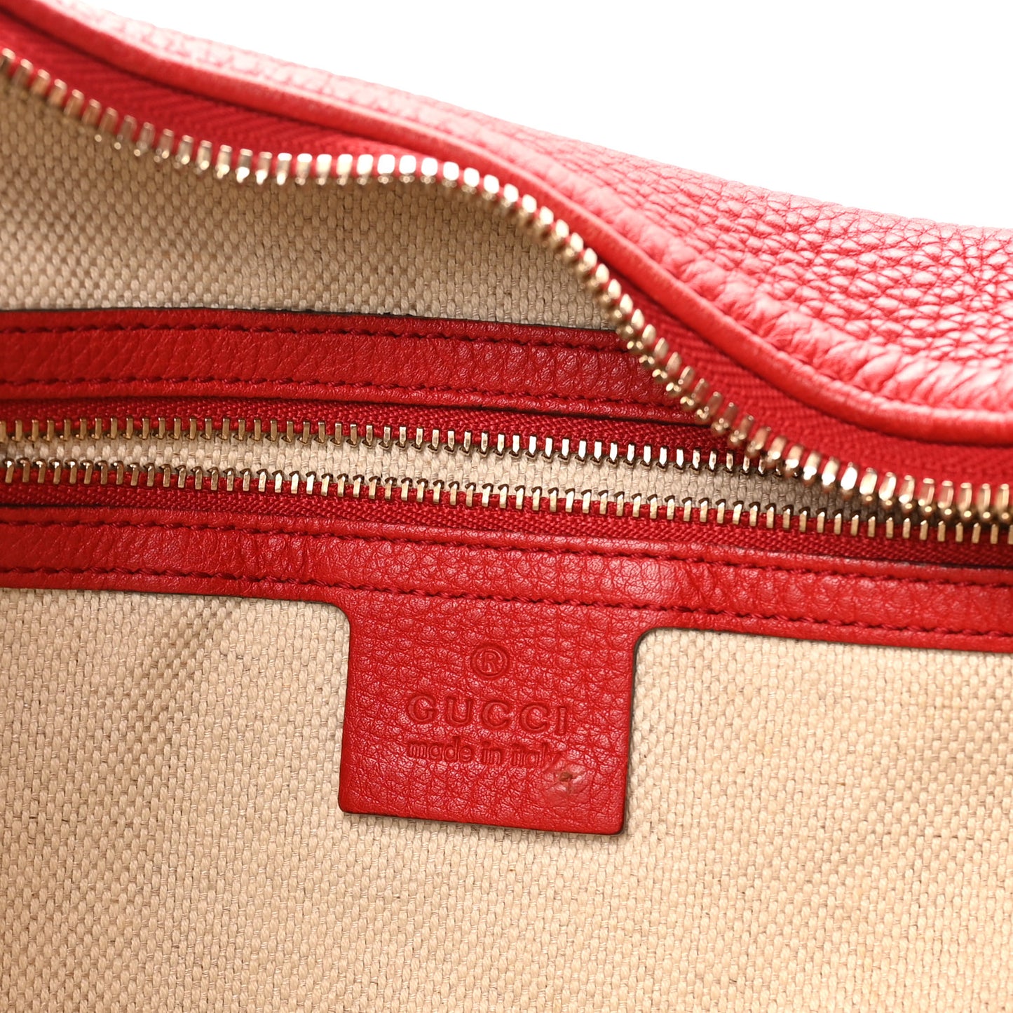 Pebbled Calfskin Soho Hobo Red