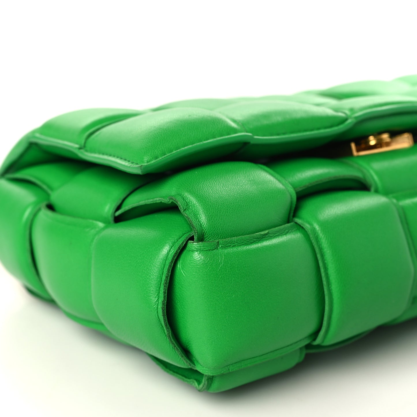 Lambskin Maxi Intreccio Padded Chain Cassette Crossbody Bag Parakeet