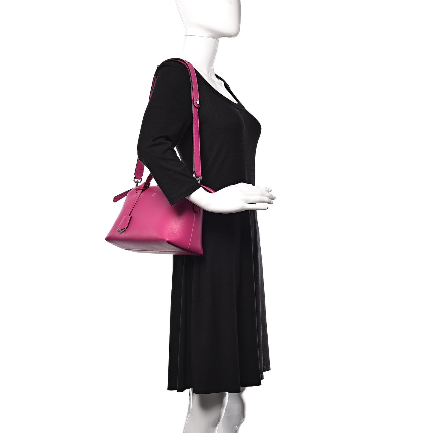 Vitello Dolce Medium By The Way Boston Bag Magenta