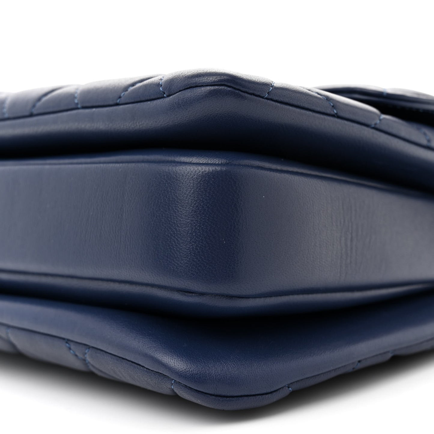 Lambskin Quilted Medium Trendy CC Flap Dual Handle Bag Blue