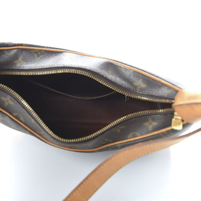 Louis Vuitton Monogram Boulogne 30 5 of 10