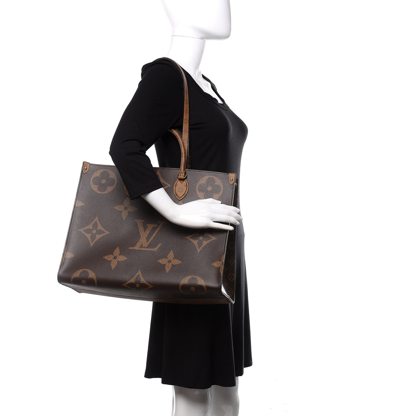 Reverse Monogram Giant Onthego GM