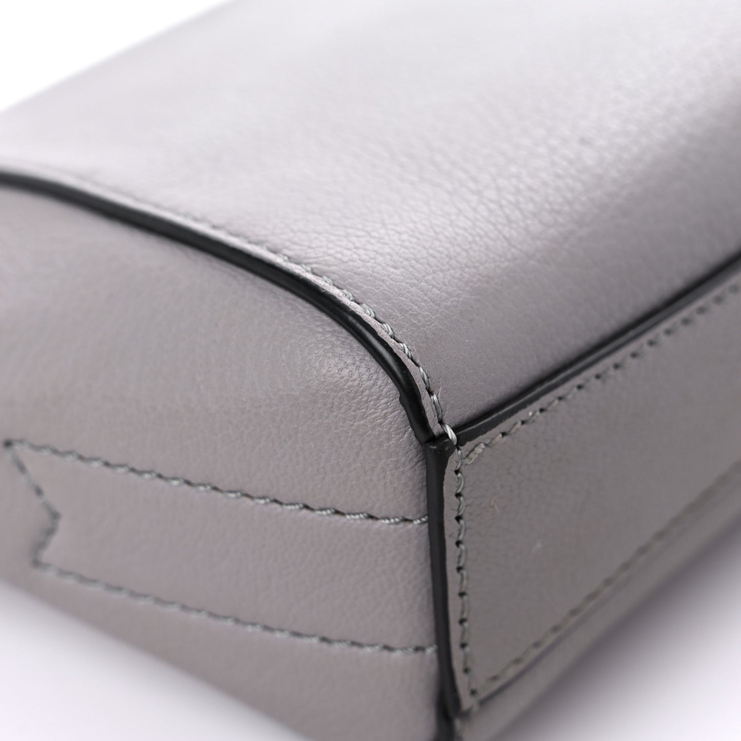 Sugar Goatskin Nano Antigona Pearl Grey