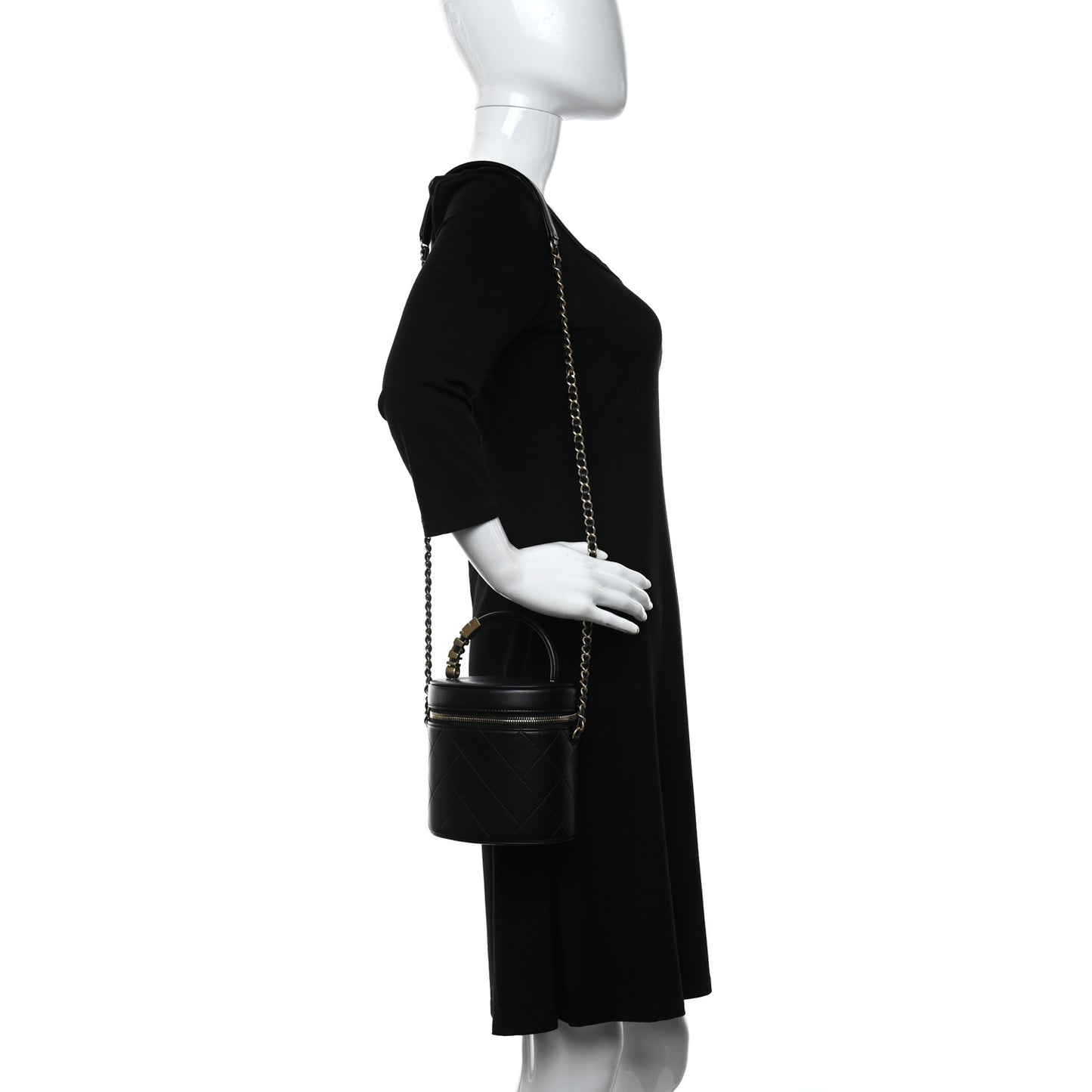 Lambskin Quilted Top Handle Round Logo Vanity Case With Chain Black