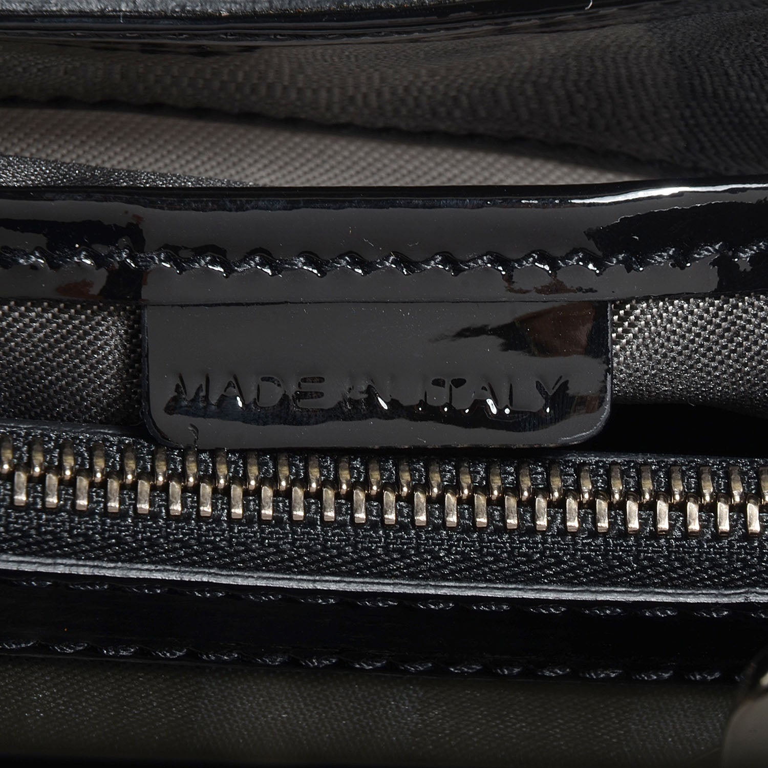 Burberry Patent Quilted Beaton Black 8 of 11