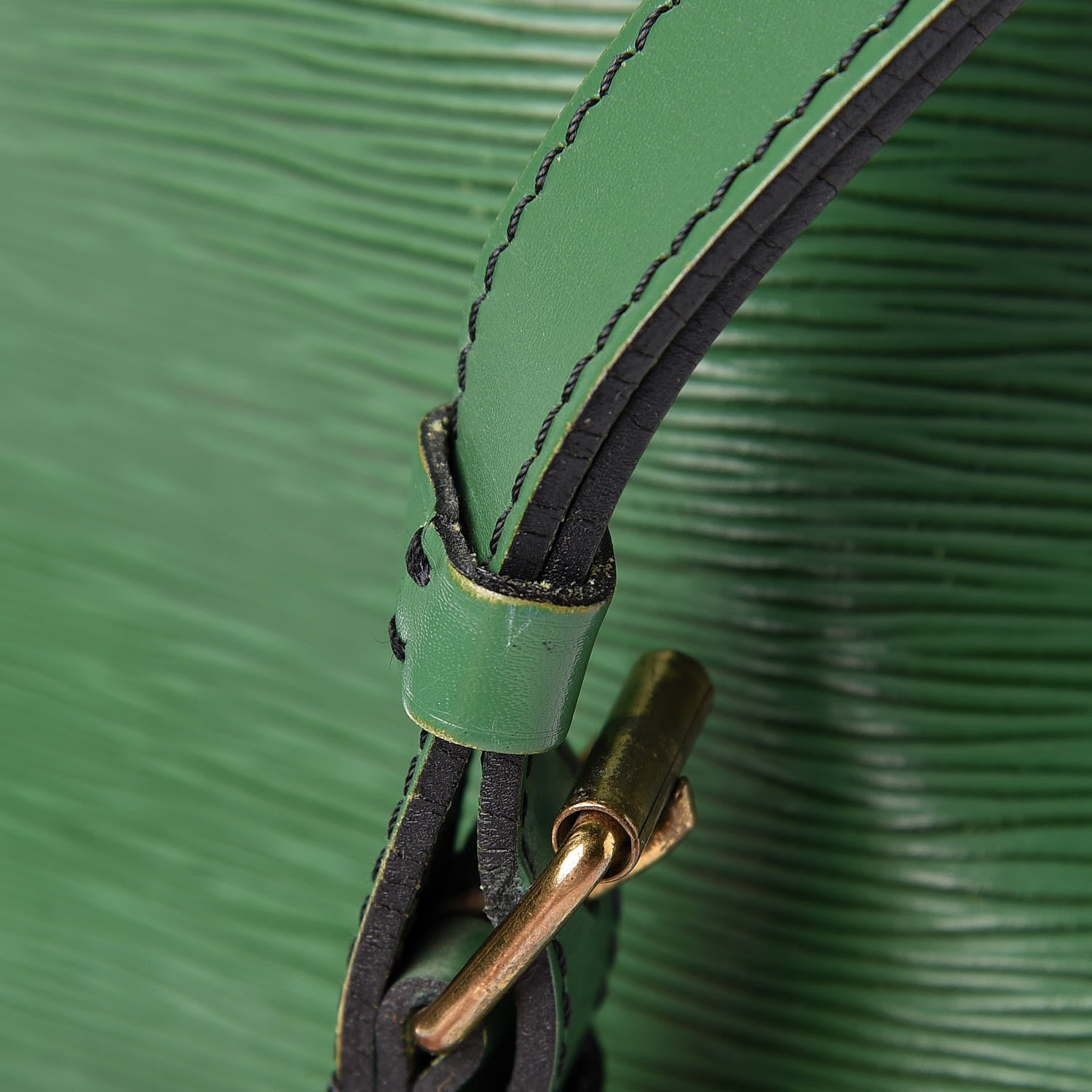 Louis Vuitton Epi Noe Borneo 24 of 31