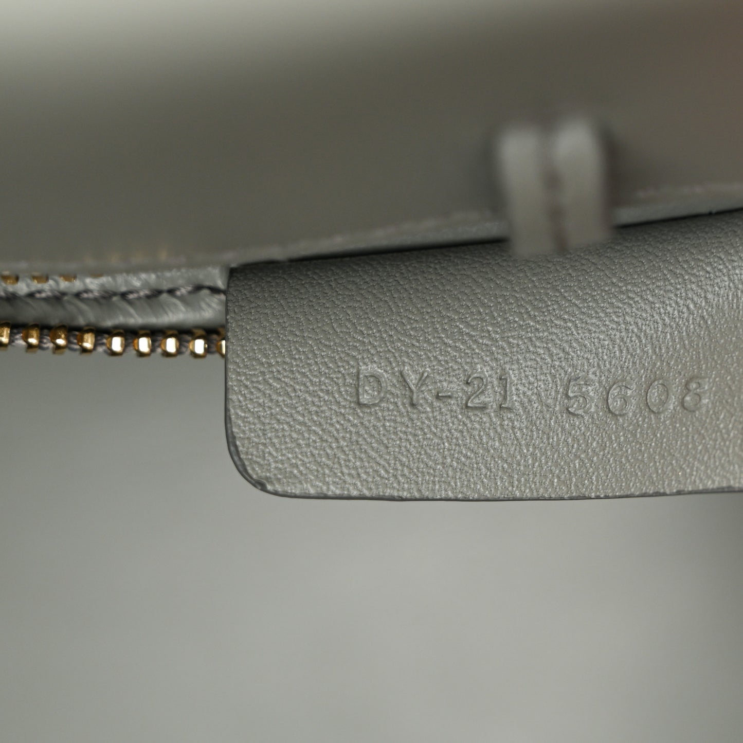 Calfskin Small Hug Bag Ash Grey
