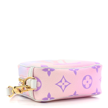 Louis Vuitton Monogram Giant Spring In The City Wapity Case Sunrise Pastel 4 of 7