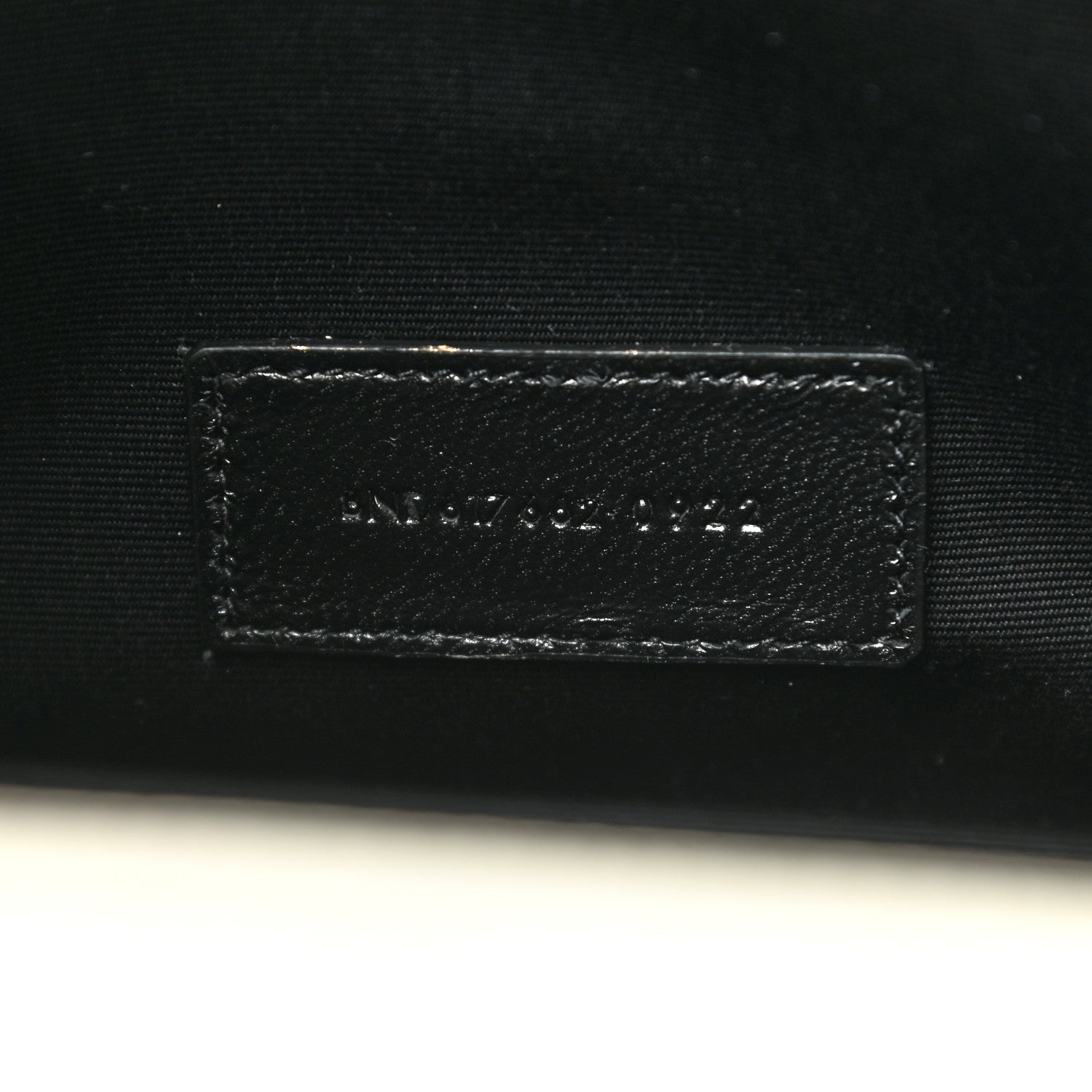 Saint Laurent Grain De Poudre Matelasse Chevron Monogram Envelope Clutch Crema Soft 7 of 11