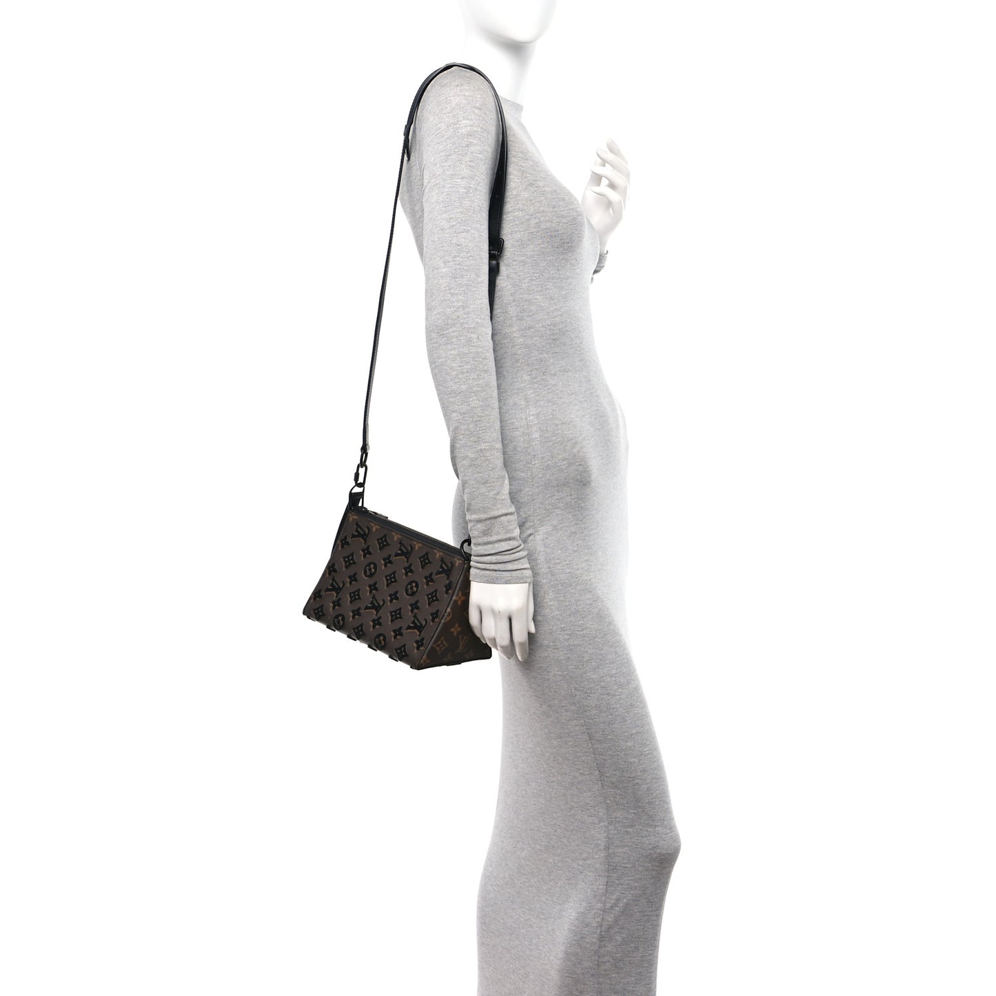 Monogram Tuffetage Triangle Messenger Black