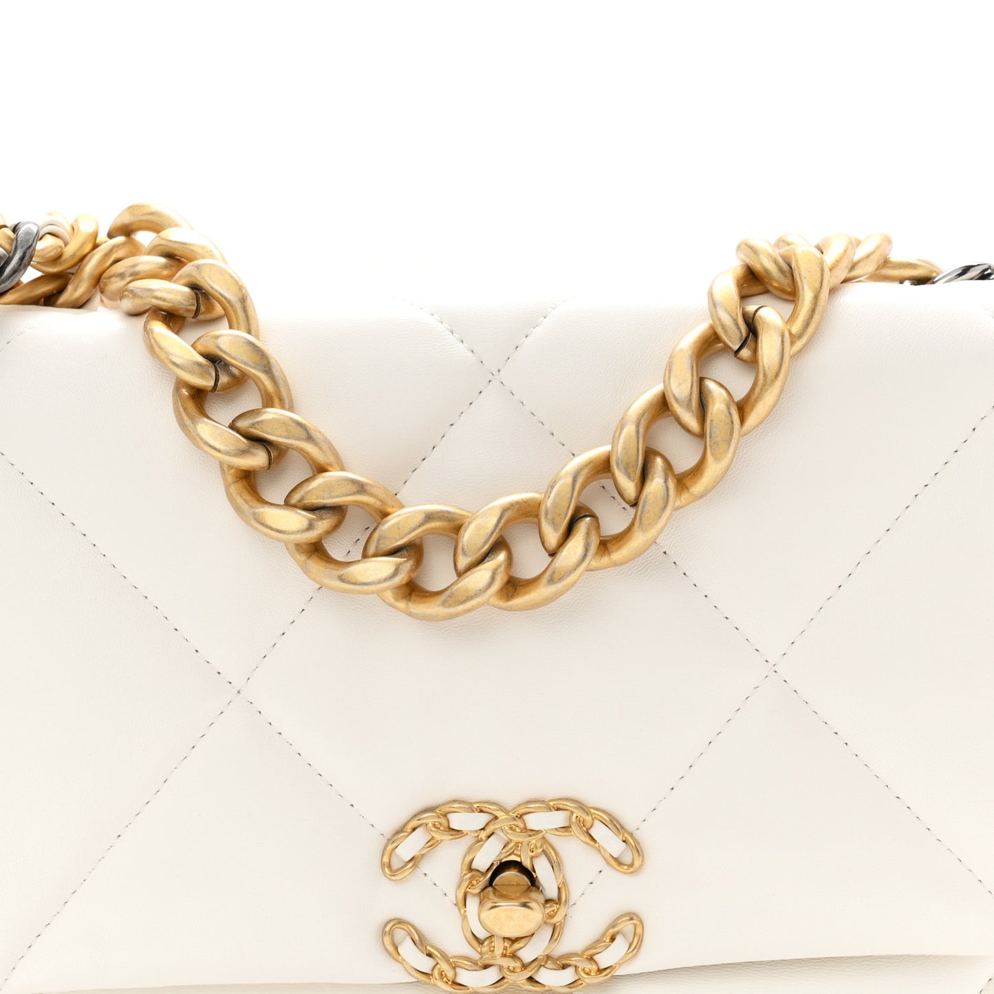 Lambskin Quilted Large Chanel 19 Flap White