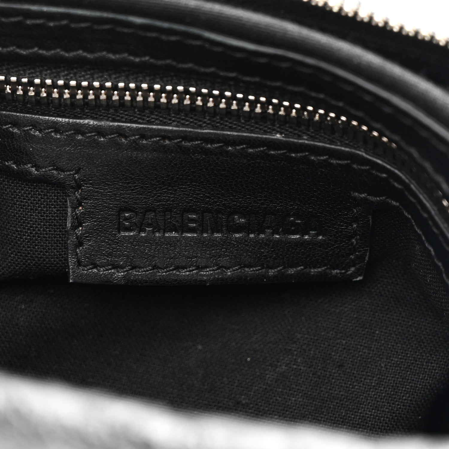 Balenciaga Agneau Arena Medium Le Cagole Duffle Crossbody Bag Black 7 of 11