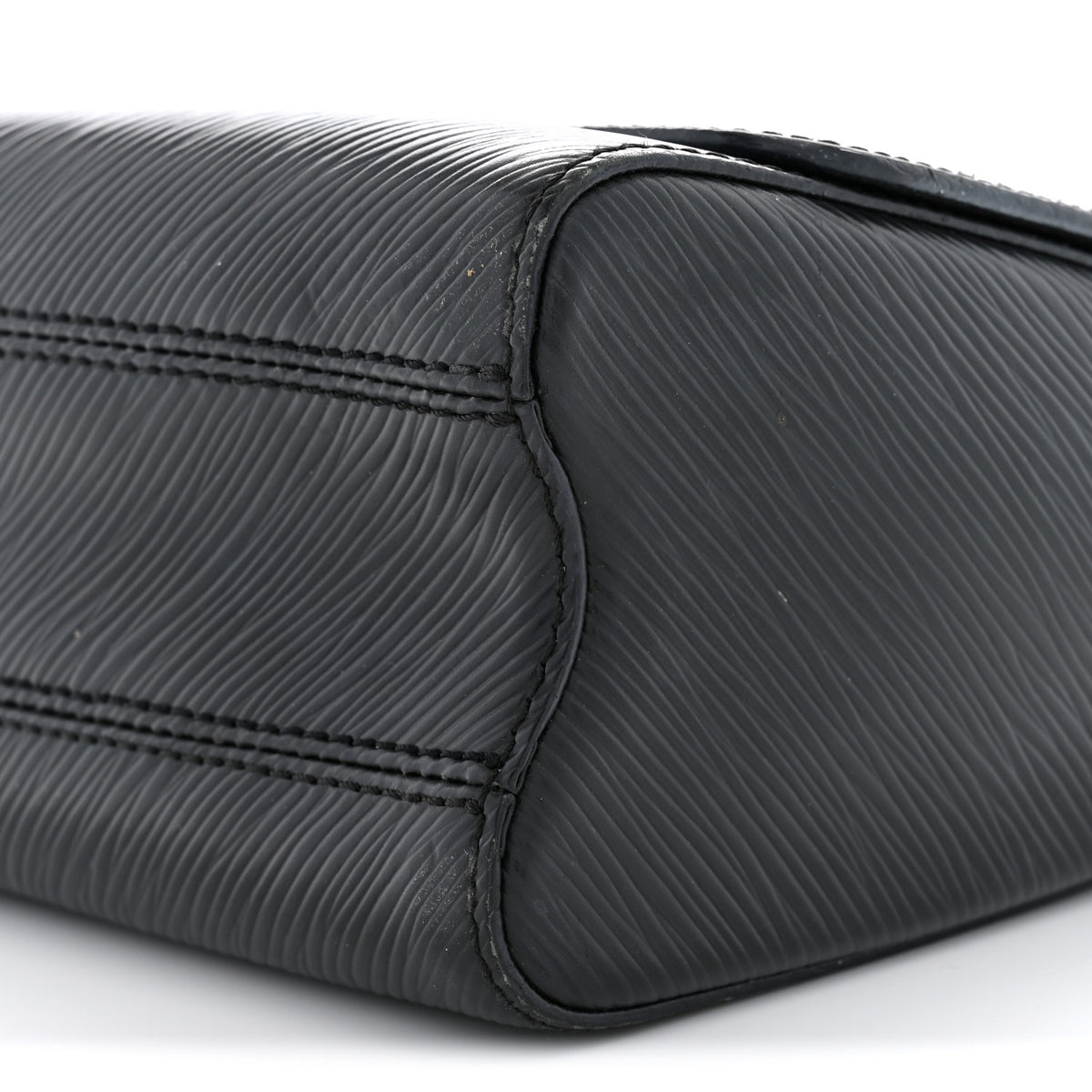 Epi Twist Shoulder Bag MM Black