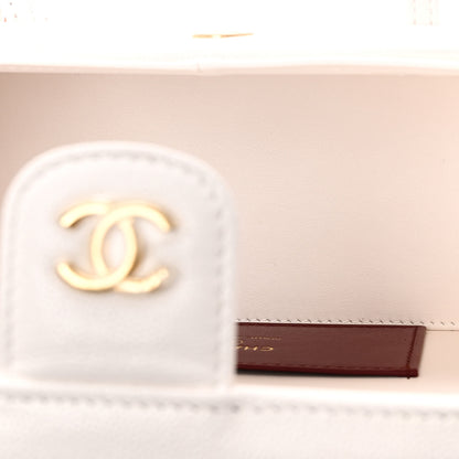 Chanel Shiny Caviar Preppy Coco Long Vanity With Strap White 5 of 12