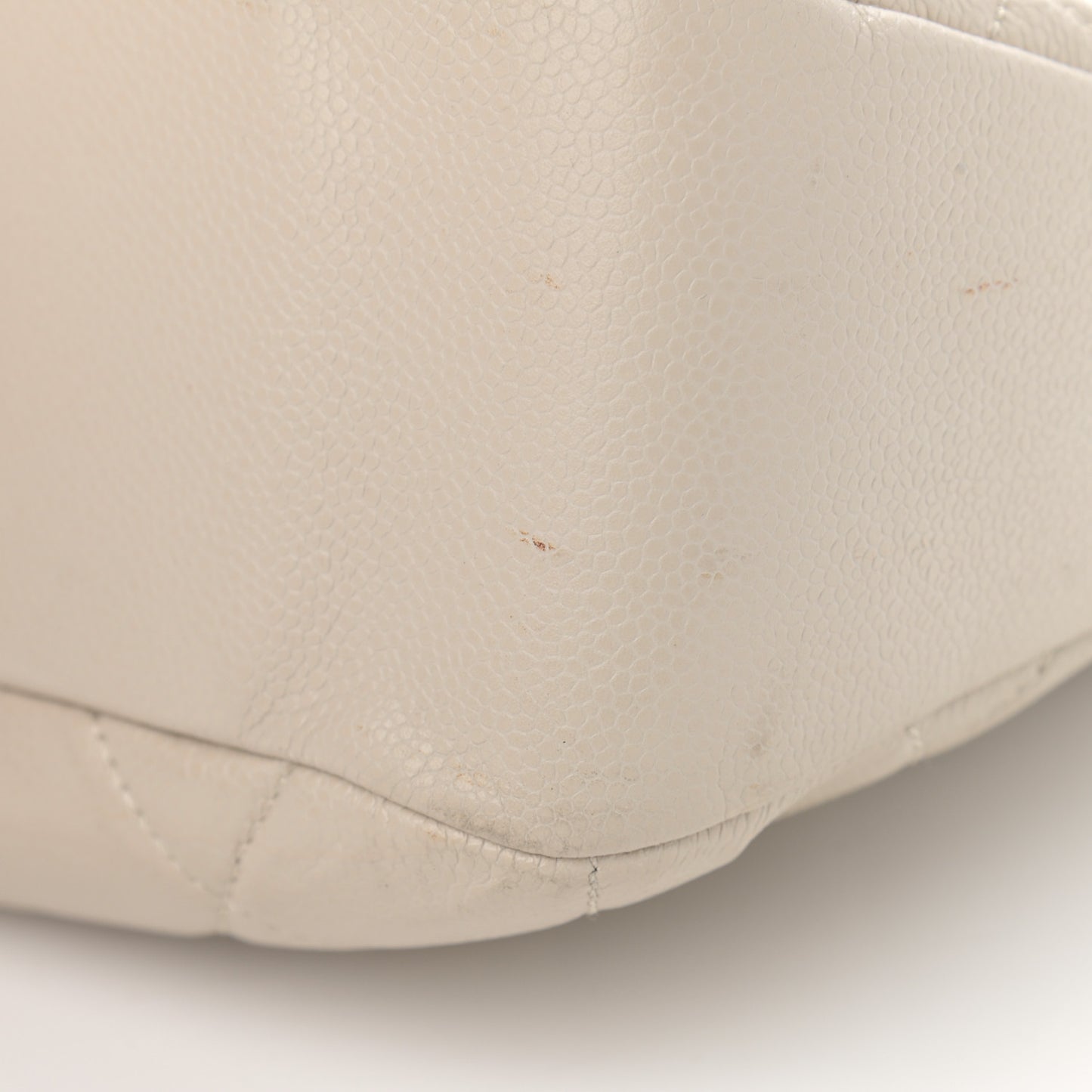 Caviar Quilted Timeless CC Soft Tote Off White
