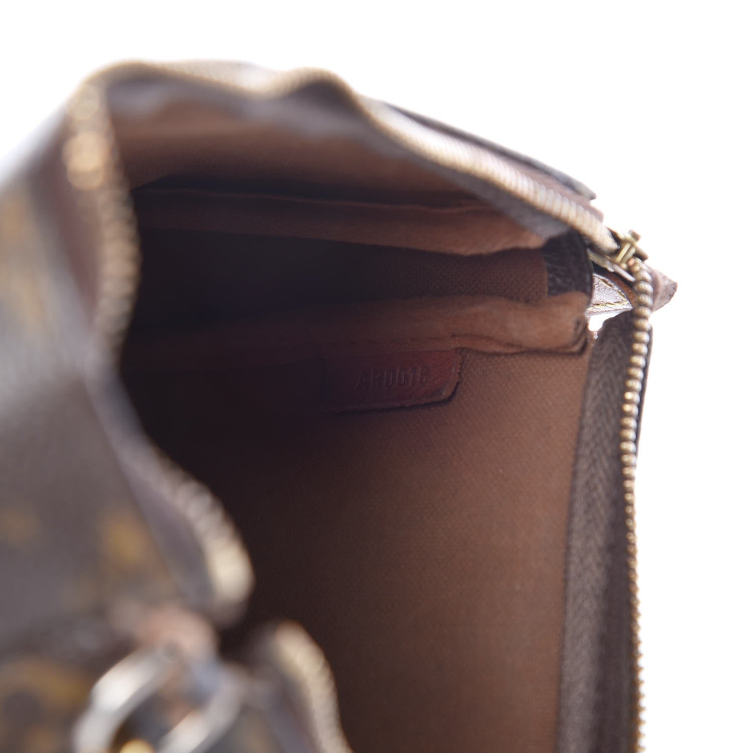 Louis Vuitton Monogram Pochette Accessories 7 of 10