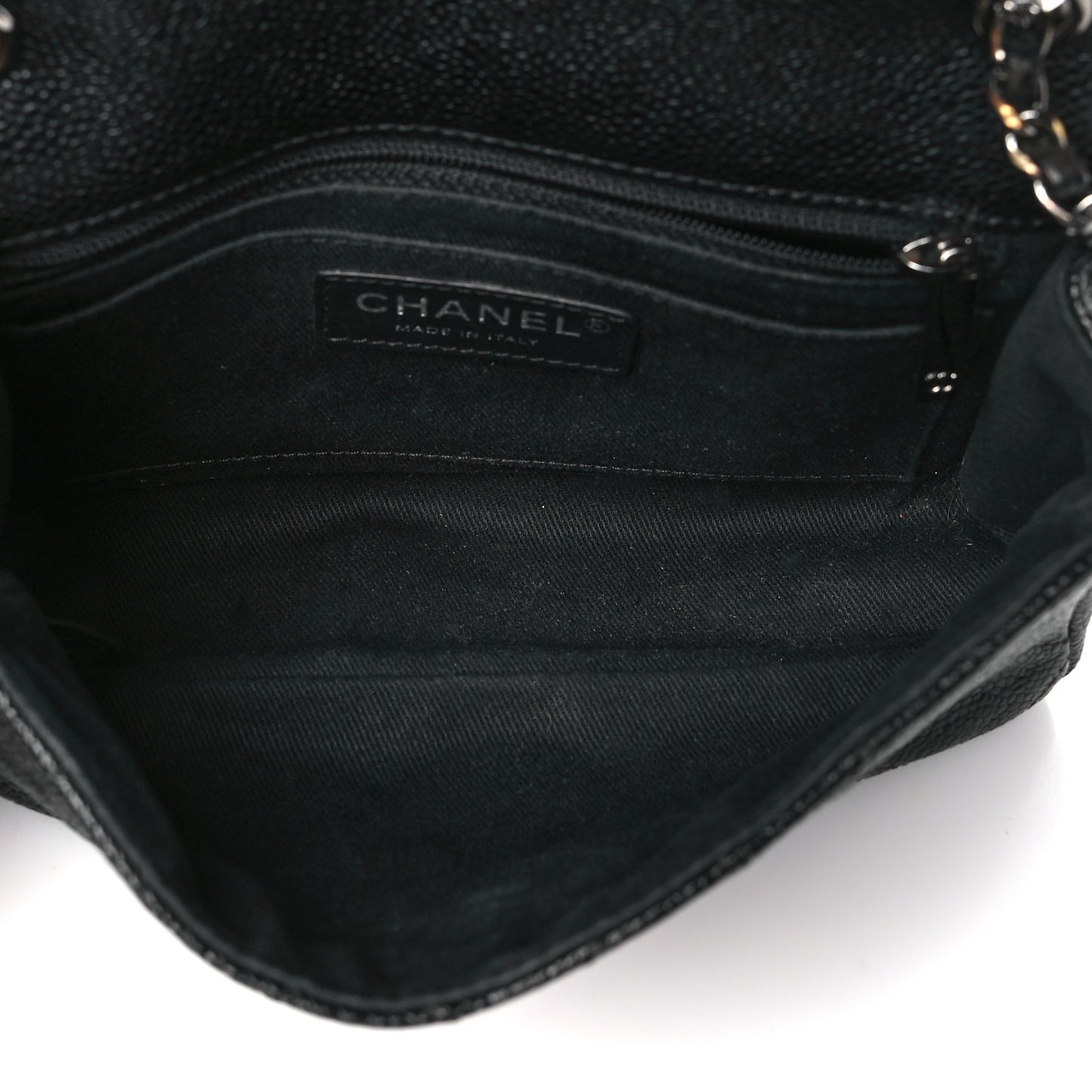 Caviar Small Natural Beauty Flap Black