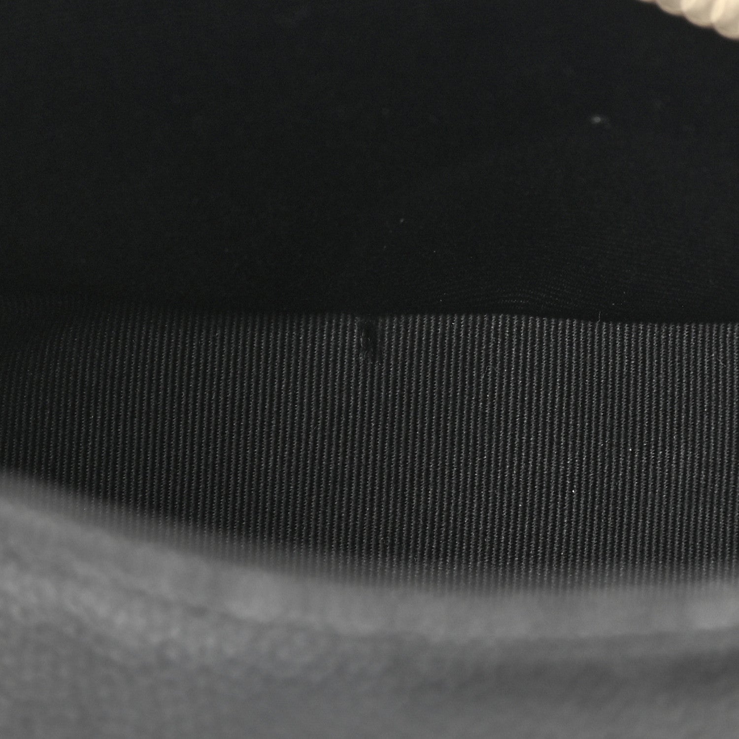 Saint Laurent Grain De Poudre Matelasse Chevron Quilted Round Vinyle Camera Bag Black 11 of 11