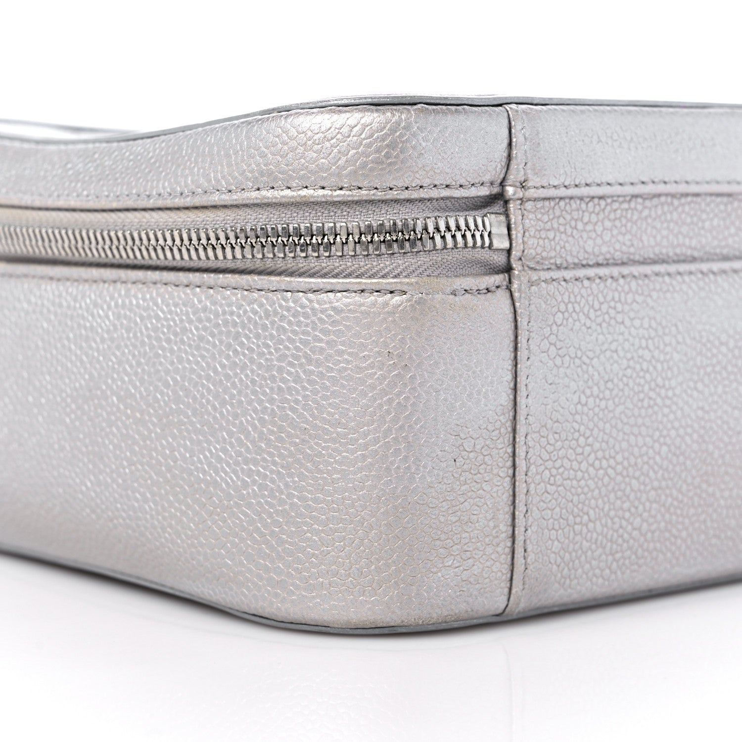 Chanel Metallic Caviar Quilted Large CC Filigree Vanity Case Silver 9 of 13