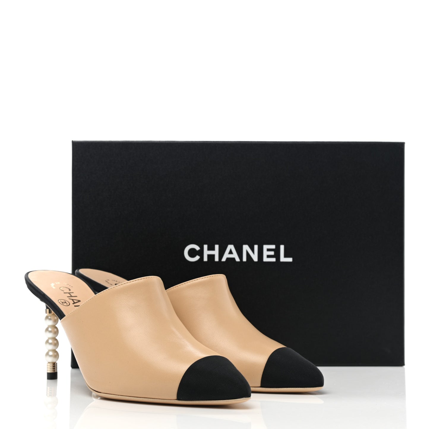 Lambskin Grosgrain Cap Toe Pearl Mule 37.5 Beige Black